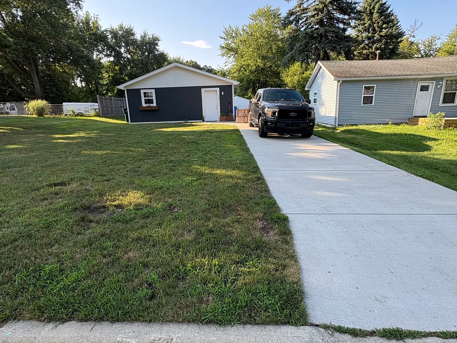 2 bed, 864 sqft, $1,500 — Photo 2
