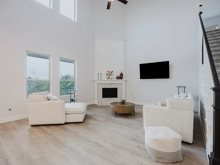 3216 Creek Meadow Dr — Photo 24