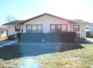 918-922 12th Ave, Monroe, WI 53566