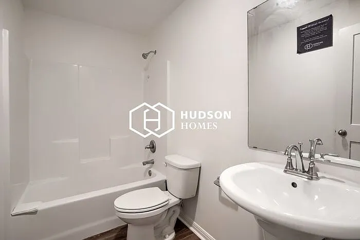 1718 Beacon St — Photo 11