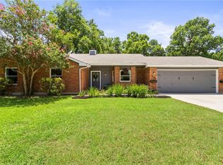 9605 Braes Valley St, Austin, TX 78729
