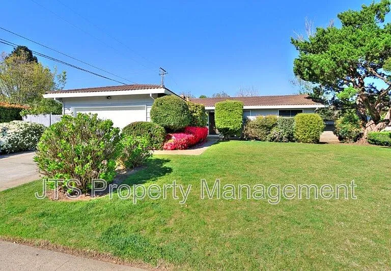 1200 Gary Way — Photo 1