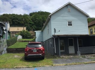 8 Hazel St, Johnstown, PA 15909
