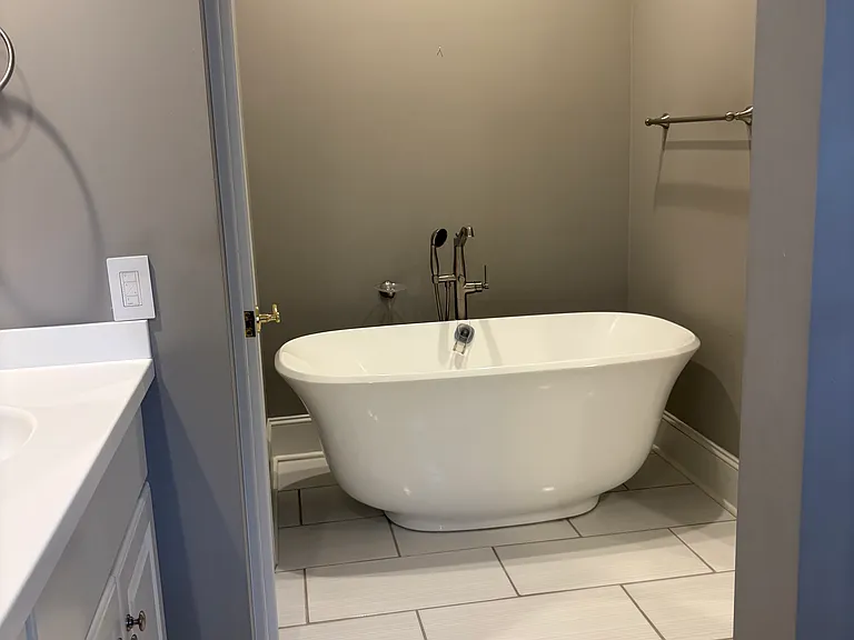 Updated Primary Bathroom