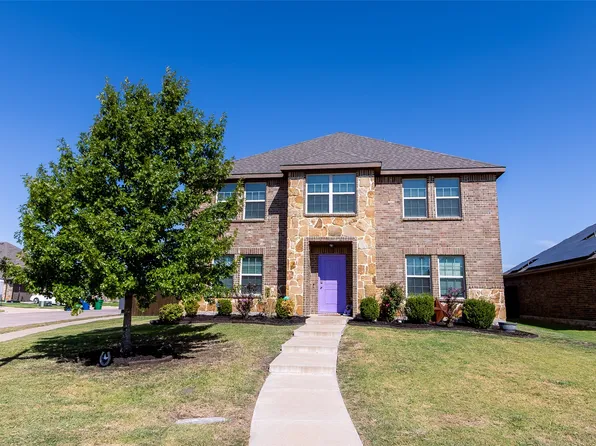513 Clearlake Dr, Waxahachie, TX 75165