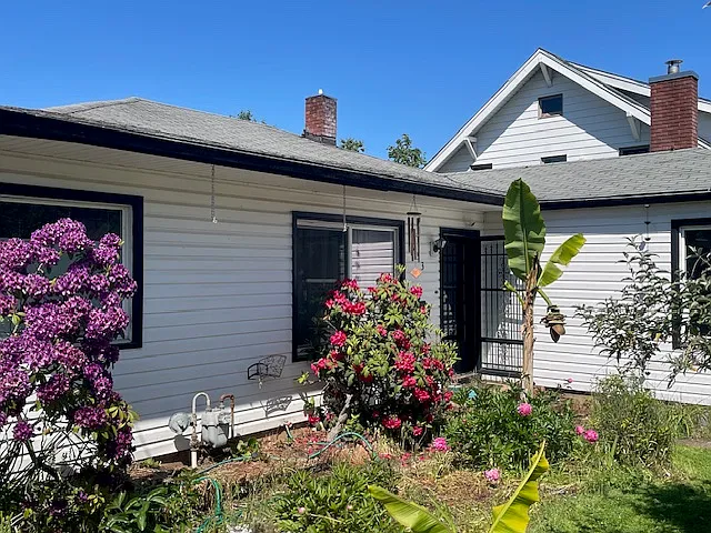 3 bed, 1856 sqft, $2,750 — Photo 3