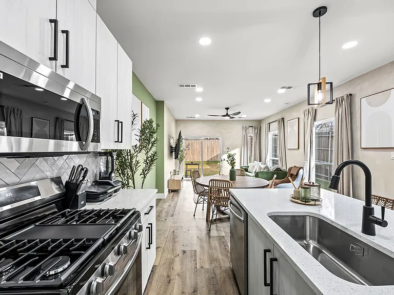 5702 Riverside Dr — Photo 15