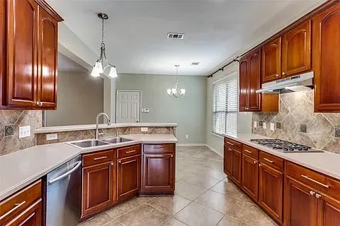 4 bed, 3.5 bath, 3008 sqft, $2,999 — Photo 3
