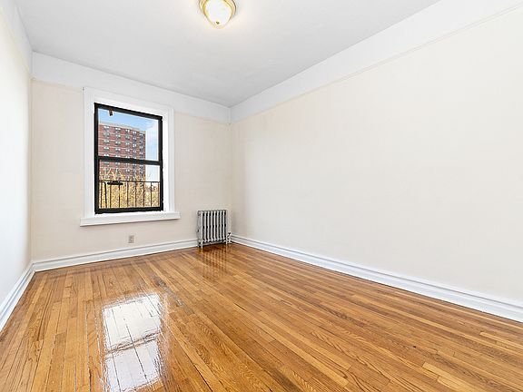 5th image of 118 Post Ave APT 4G