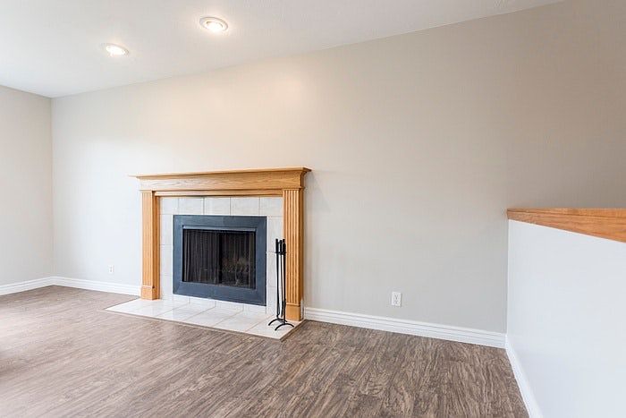 1st image of 9081 S Winthrope Dr