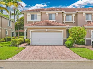 9797 Roundstone Cir, Fort Myers, FL 33967