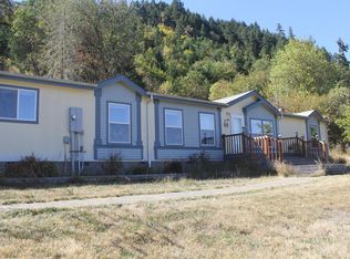 15122 Old Hwy 99 N, Oakland, OR 97462