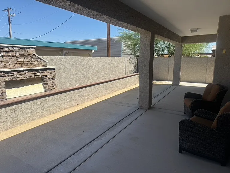 1803 E Alder Cir — Photo 14