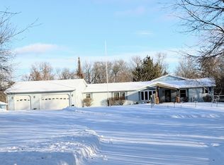 N9960 Meadowlark Ln, Crivitz, WI 54114