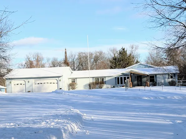 N9960 Meadowlark Ln, Crivitz, WI 54114