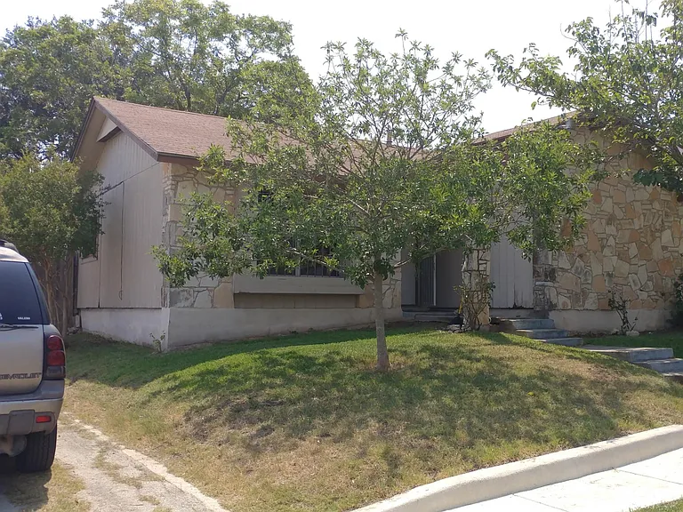 11630 Spring Trail St — Photo 2