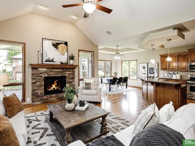 17010 Burdette St, Omaha, NE, 68116