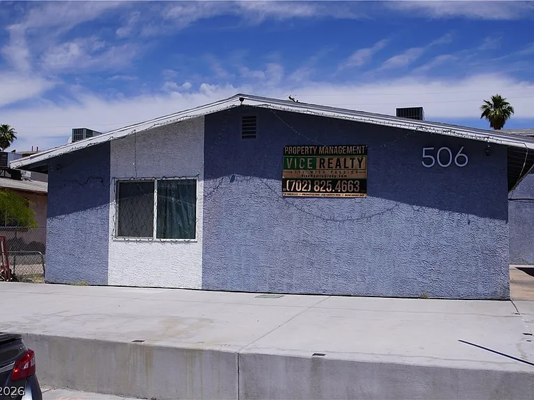 506 McKellar Cir #4 — Photo 11