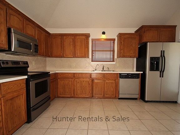 3rd image of 4405 Lauren Mackenzie Dr