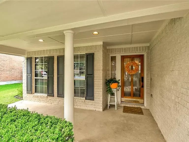 7116 Black Rock Bnd — Photo 3