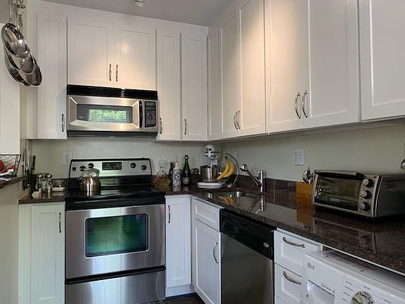 5th image of 502 Bashford Ln Unit 3222