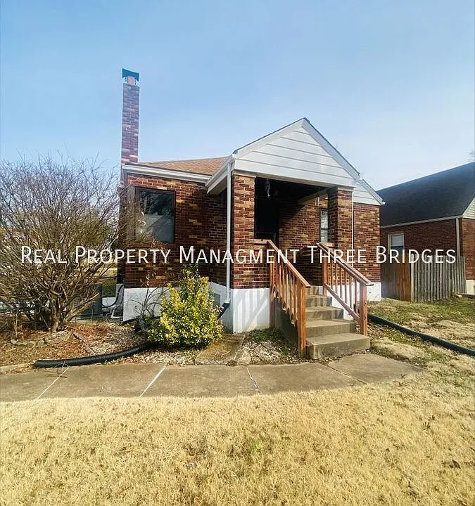 3636 Eminence Blvd