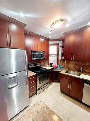 Rented by Bond New York | media 15