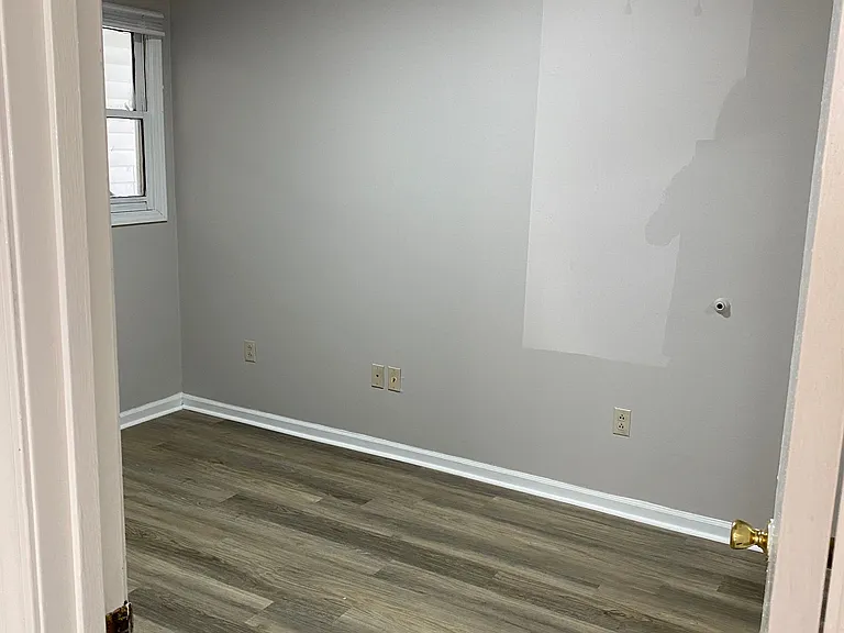 Baker Apartments — Photo 15