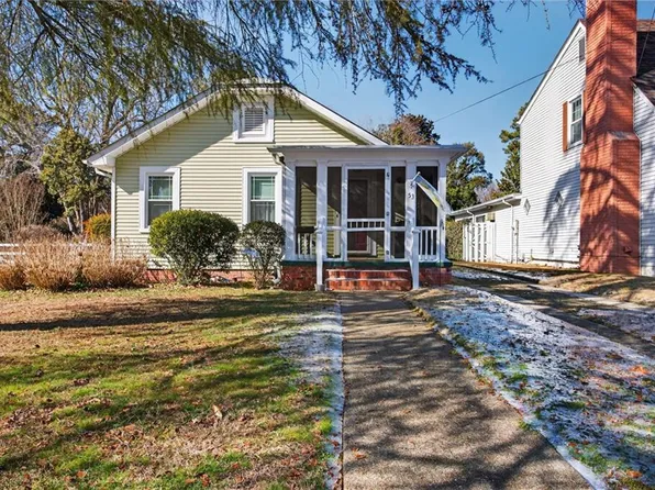 53 Randolph Rd, Newport News, VA 23601