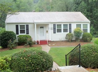 1426 Chelsea St, Winston Salem, NC 27103