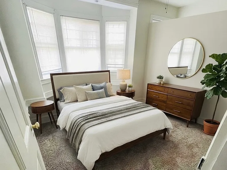 1101 W Turner St #2 — Photo 4