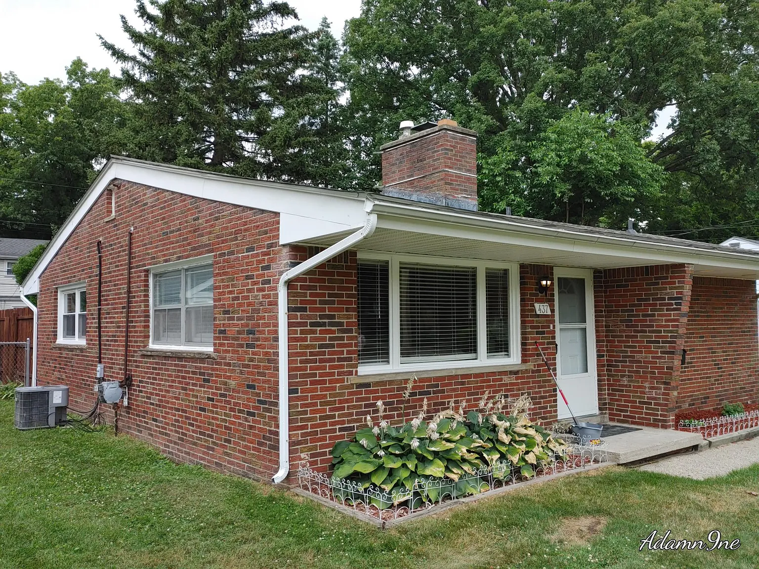437 Detroit Ave photo 1