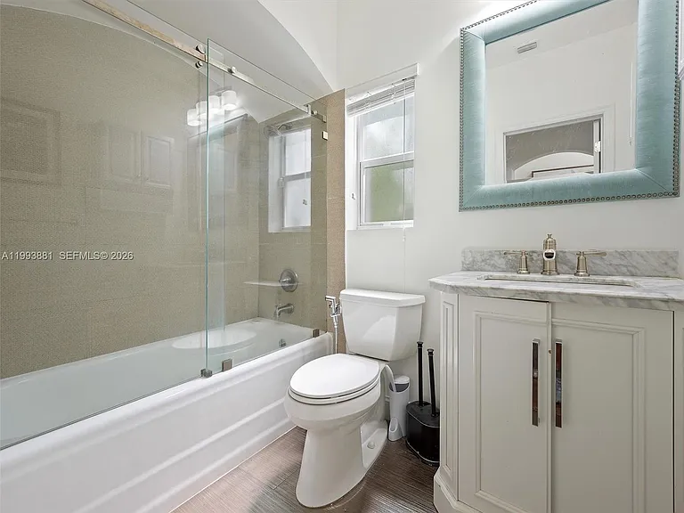 314 Romano Ave — Photo 16