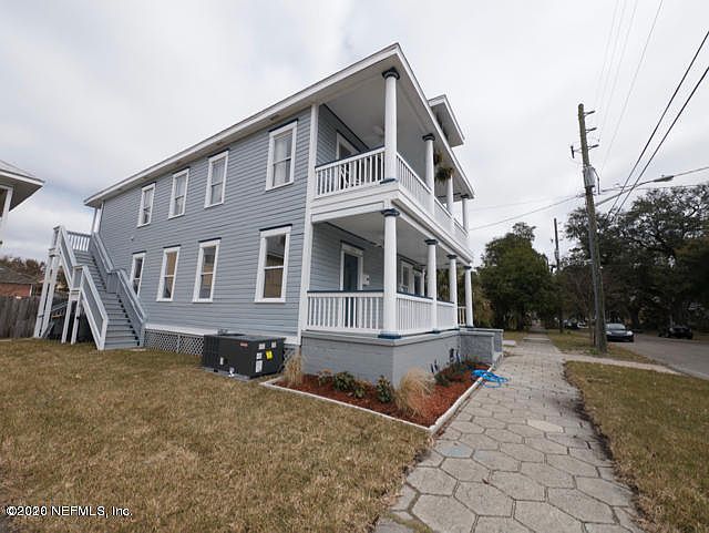 1st image of 211 E 4th St