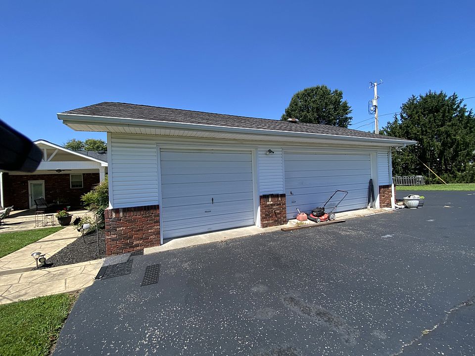 2nd image of 182 Arnetty Dr