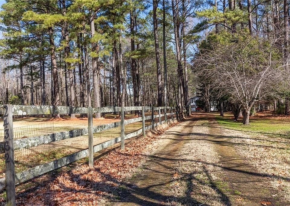 1st image of 24362 Bay Farm Rd