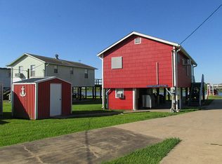 410 County Road 616 Seagull, Sargent, TX 77414