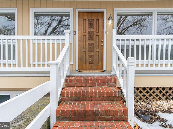 5th image of 13331 Apple Hill Dr