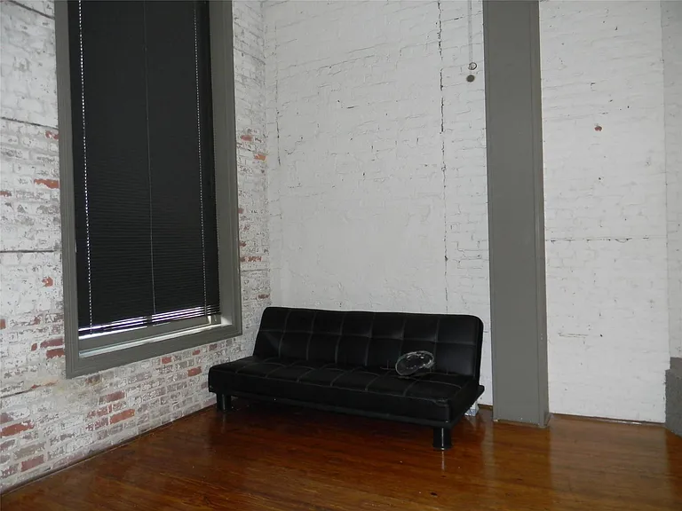 2315 Strand St #2D — Photo 5
