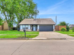 2109 E Reno St, Broken Arrow, OK 74012