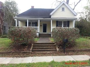 227 Jones St, Laurens, SC 29360