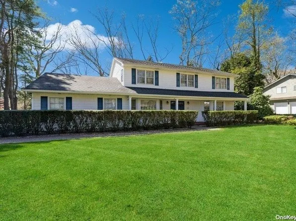22 Sarah Drive, Dix Hills, NY 11746