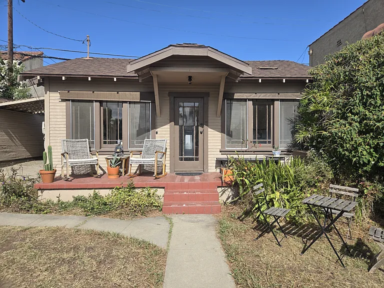 833 Belmont Ave — Photo 14