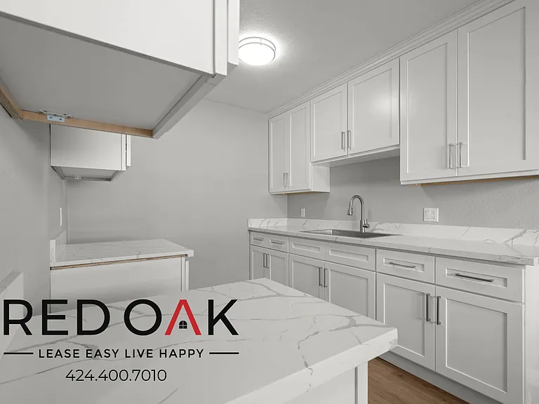 8015 S Western Ave #1 — Photo 5