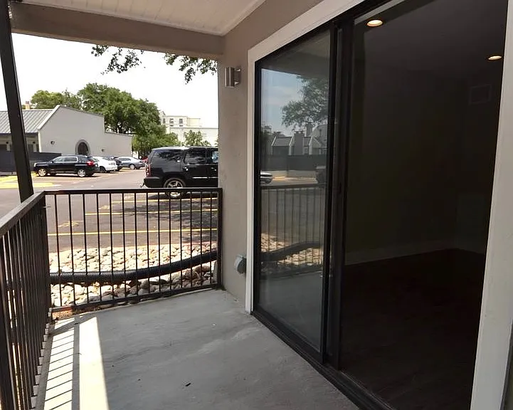 935 La Posada Dr #141 — Photo 11