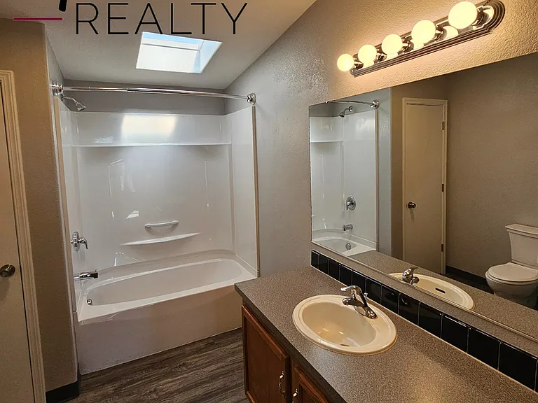 5260 Peaks View Dr — Photo 11