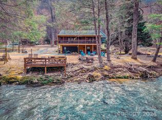 2761 Green River Cove Rd, Saluda, NC 28773