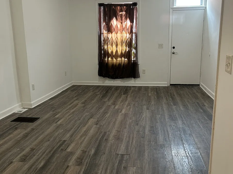 2930 W Arizona St