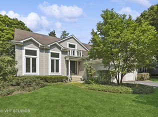 1100 Warren Ln, Vernon Hills, IL 60061