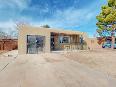 617 Palomas Dr SE, Albuquerque, NM, 87108